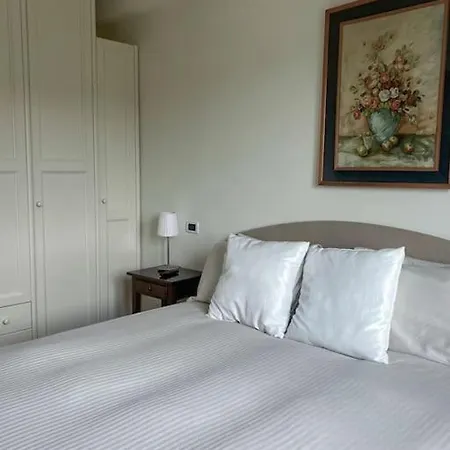 Binario 11 Apartment *